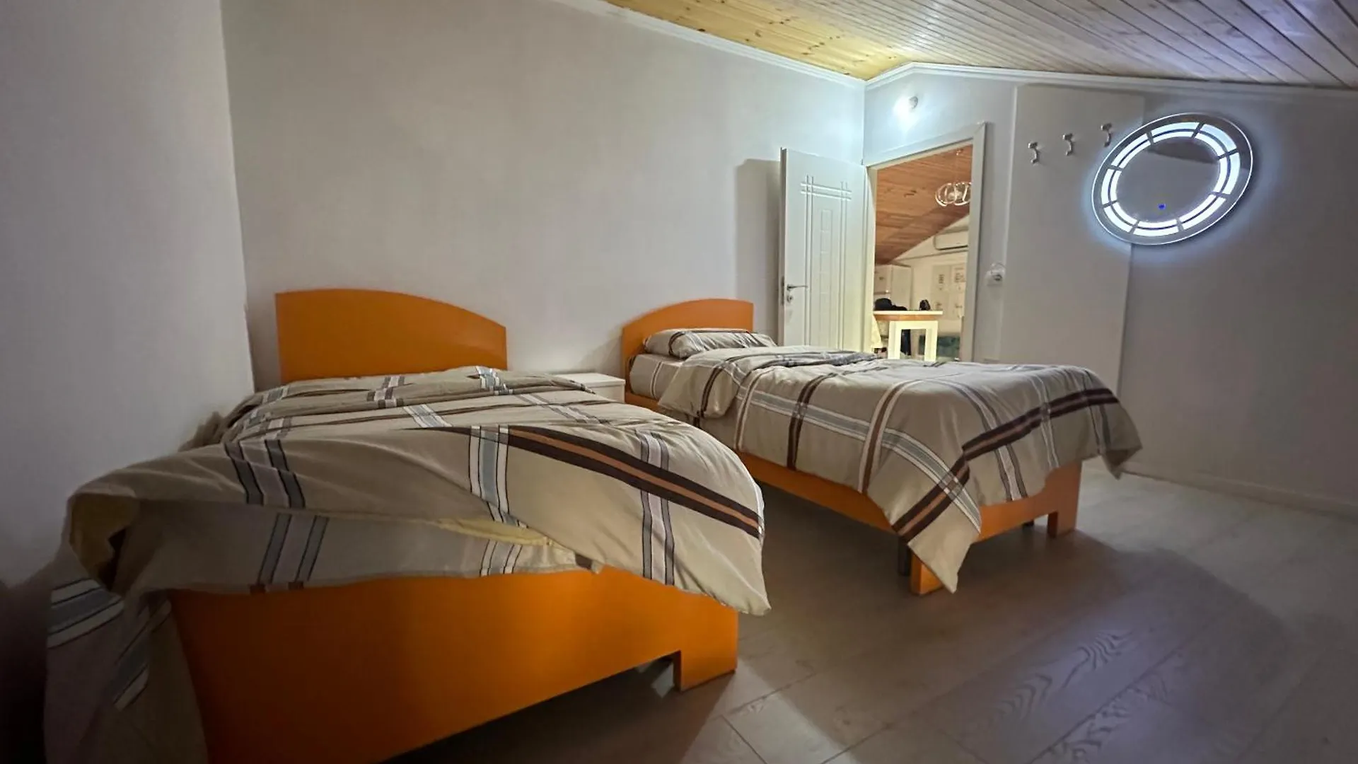 Loft Apartment By Holistay Tirana